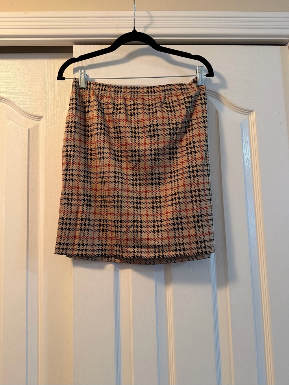 3pc Ribbed Button-Front Crop Top in Beige - Picture 3 of 3